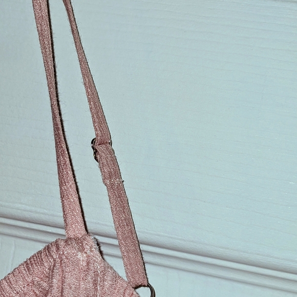 Lush Off Shoulder Ruffle Sleeve Pom Pom Hem Blouse Pin Top‎ Size Small NWT - Picture 4 of 8